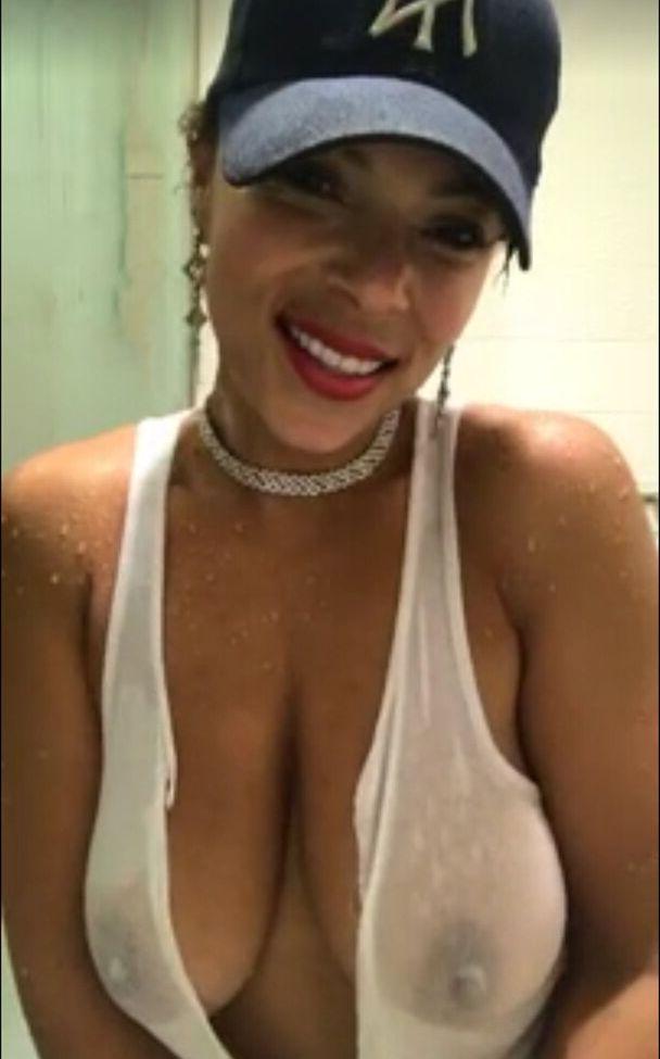 25P MzSadie nude