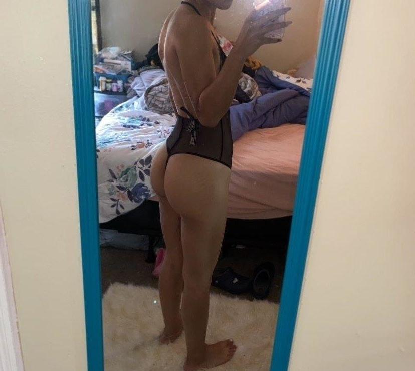 7P Prettylee23 nude