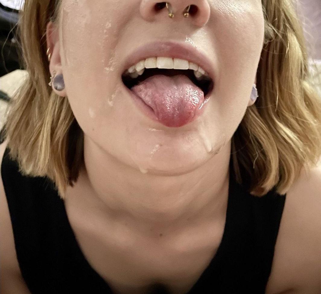 13P LilMisssIris nude