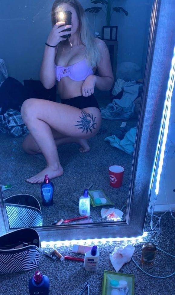 25P Mack & Ronni nude