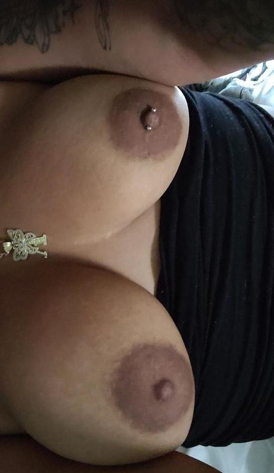 25P Badkitty69 nude
