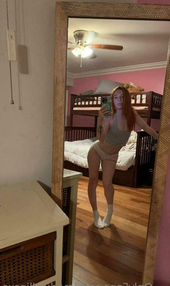 25P Madicollinsxo nude