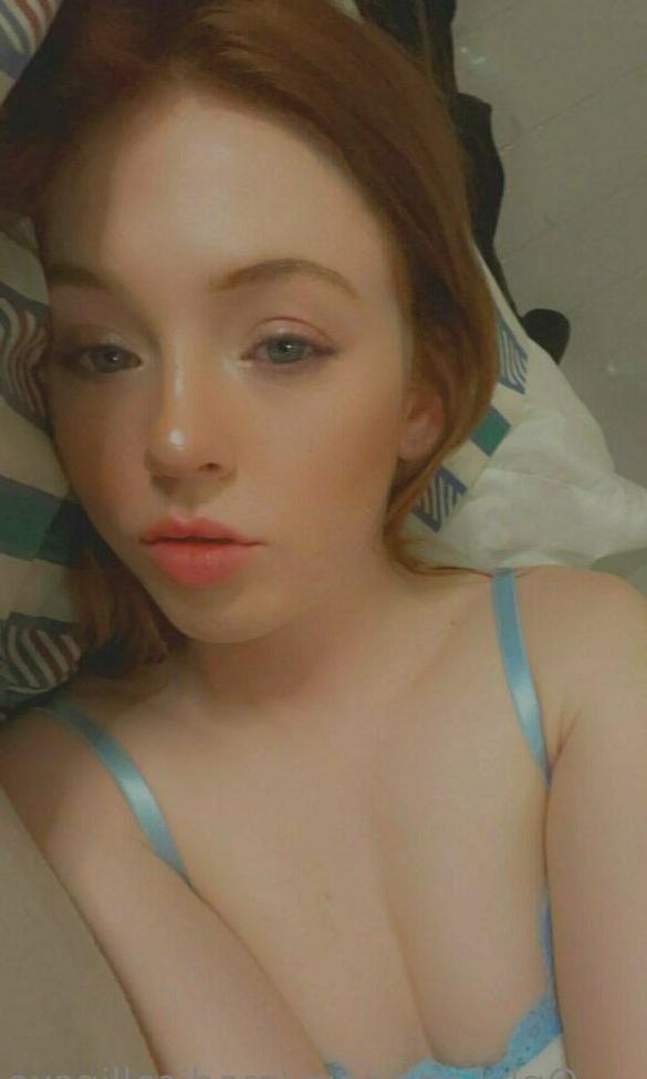 25P Madicollinsxo nude
