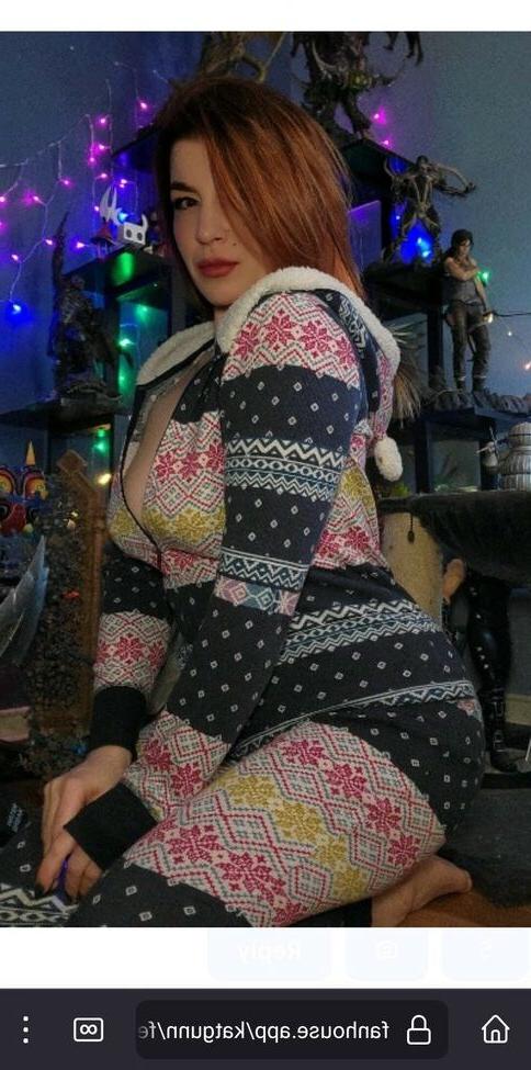 25P Kat Gunn nude