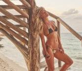 25P Nina Agdal nude