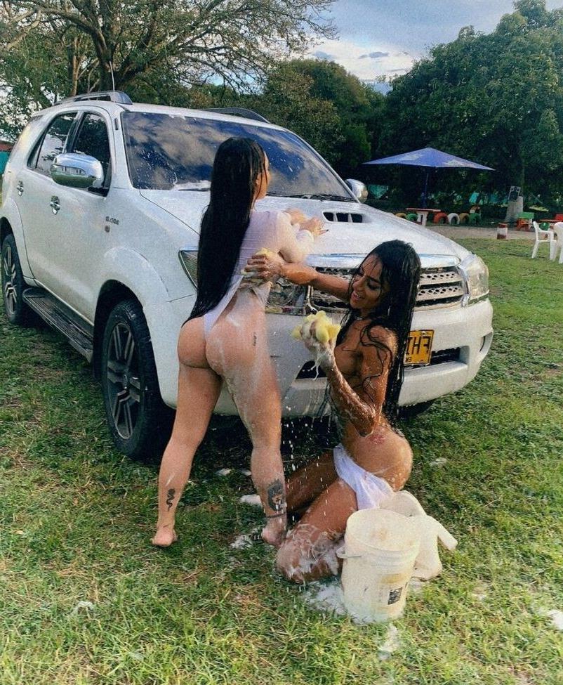 25P Melissa Gutierrez nude