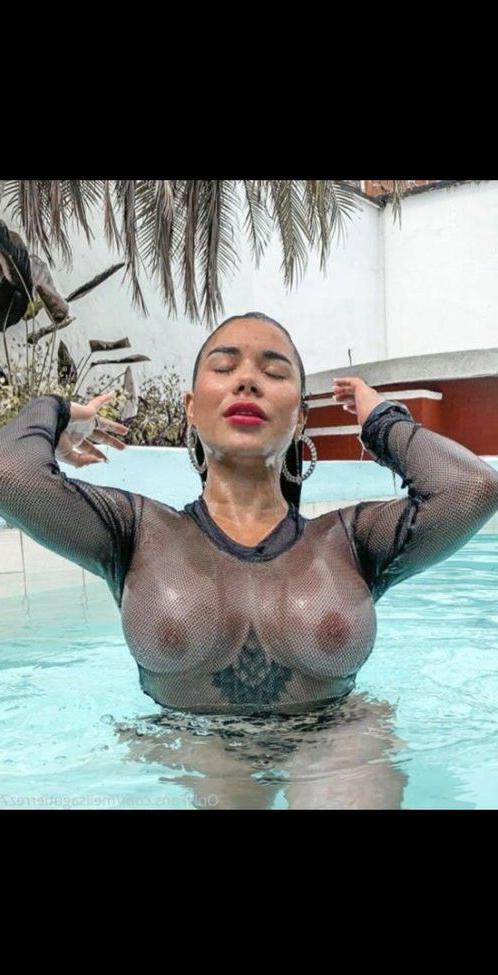 25P Melissa Gutierrez nude
