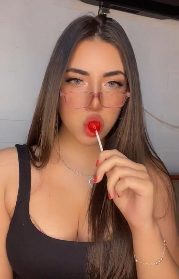 25P Jade Reyes nude