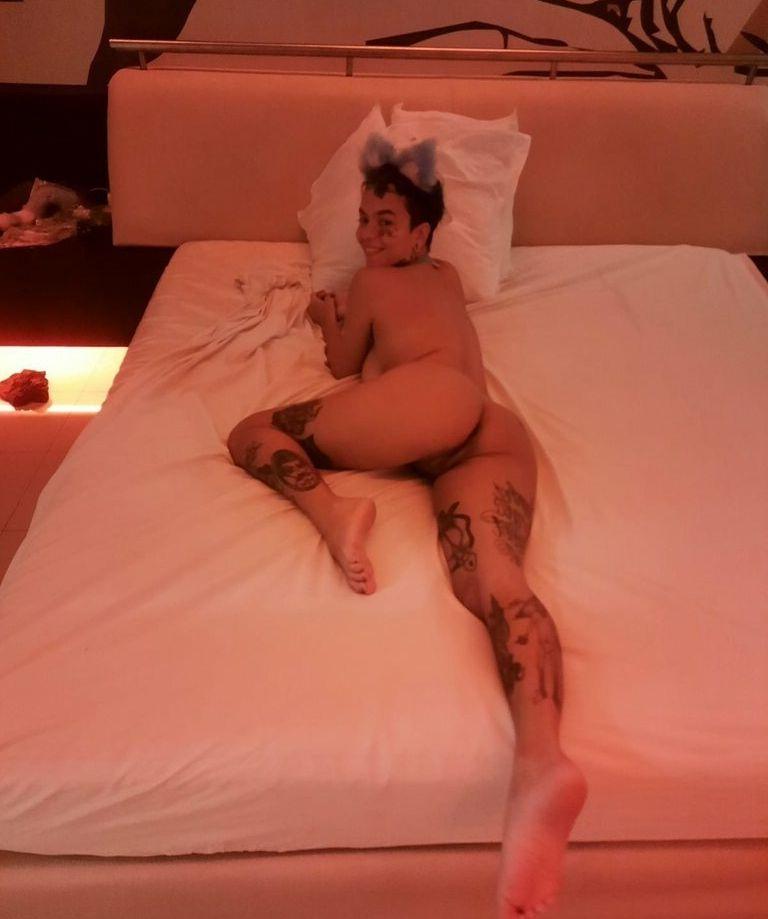 25P Milly Lascy nude
