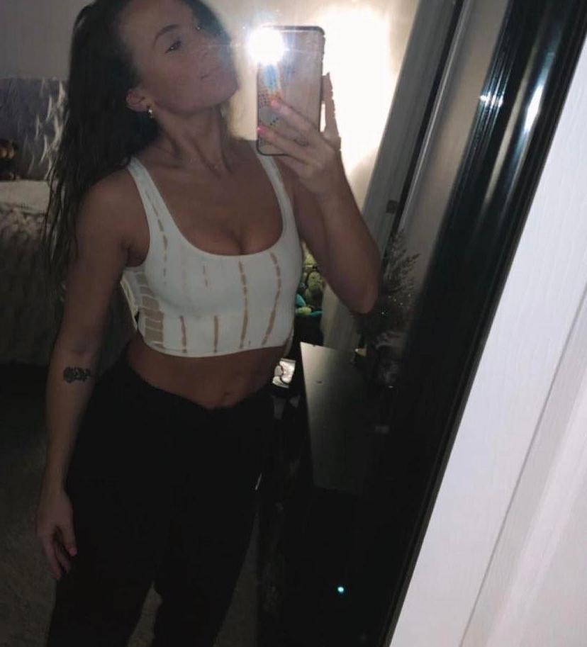 25P Madisyn Hunt nude