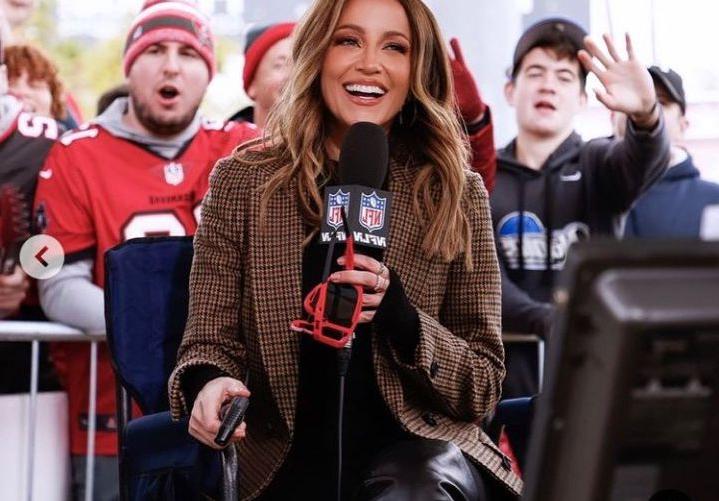 25P Kay Adams nude