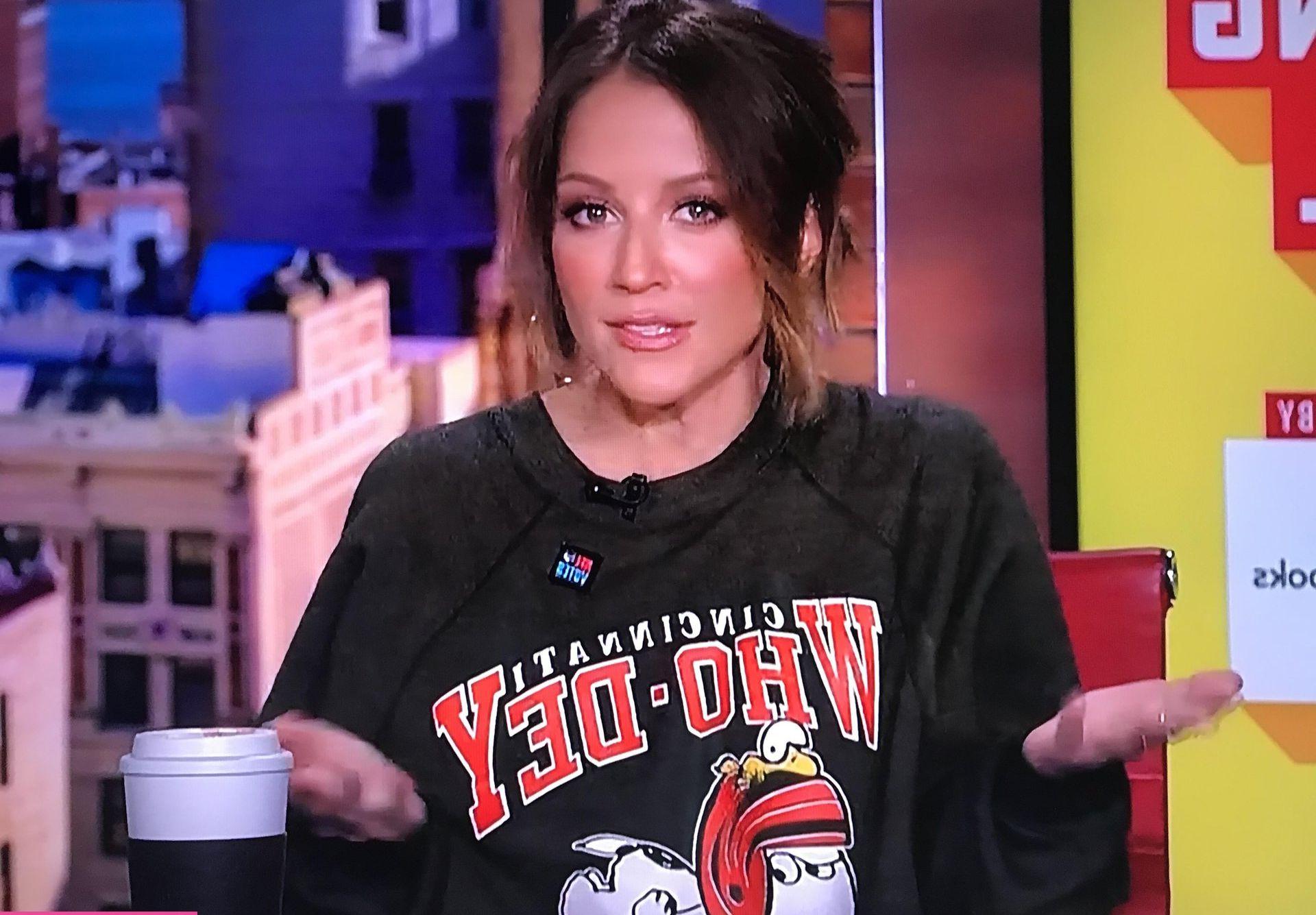 25P Kay Adams nude