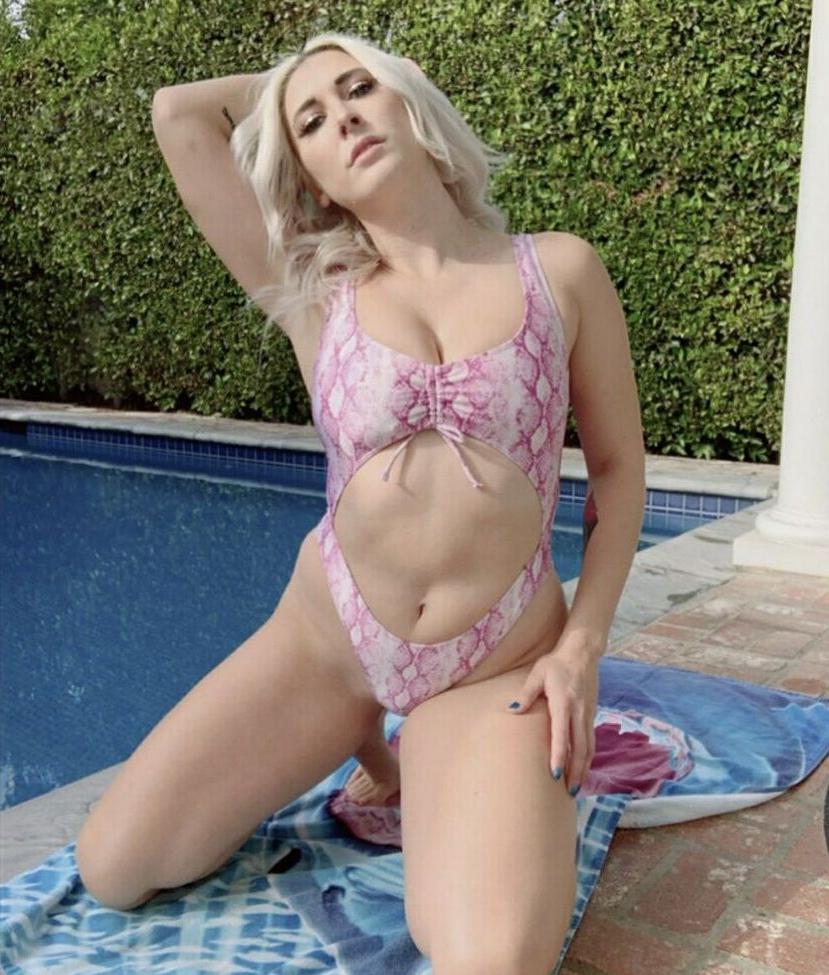 25P Heather Monroe nude