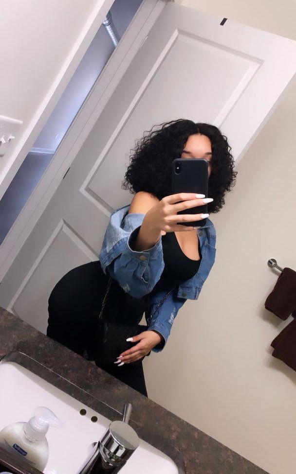 25P Realmyamonroe nude