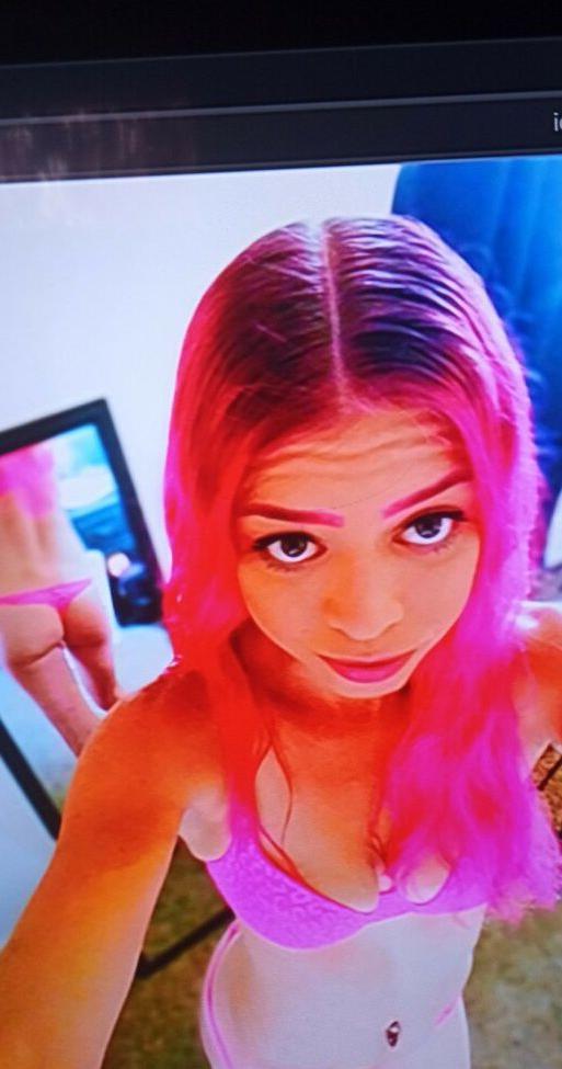 11P Gothichippi nude