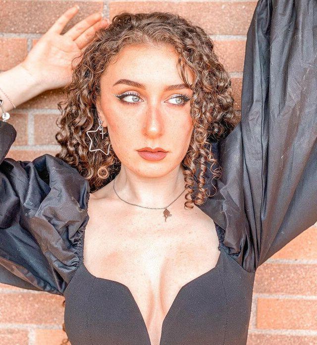 19P Catalina Ganea nude