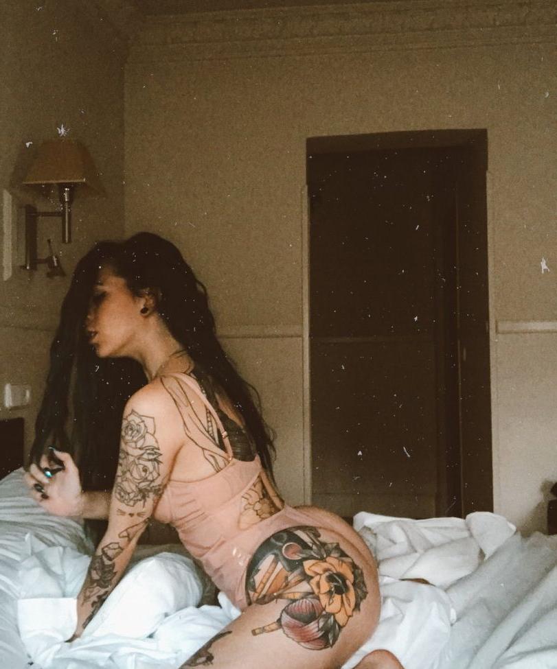 25P Mermise nude