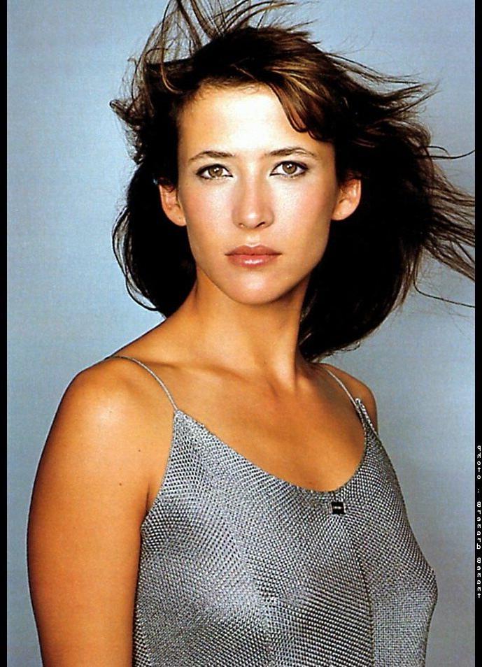 25P Sophie Marceau nude