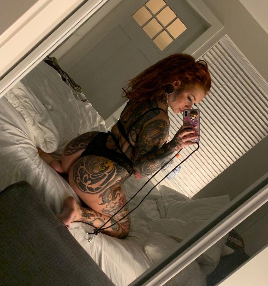 25P Xsatansbarbiex nude
