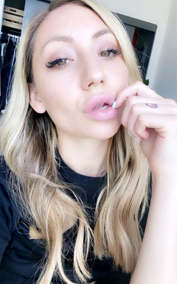 25P Haleybrooks18 nude