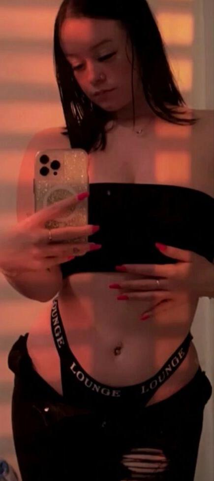 13P Kiyah_alec nude