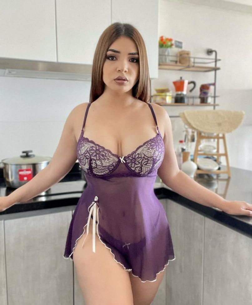 25P Anhastacia Fox nude