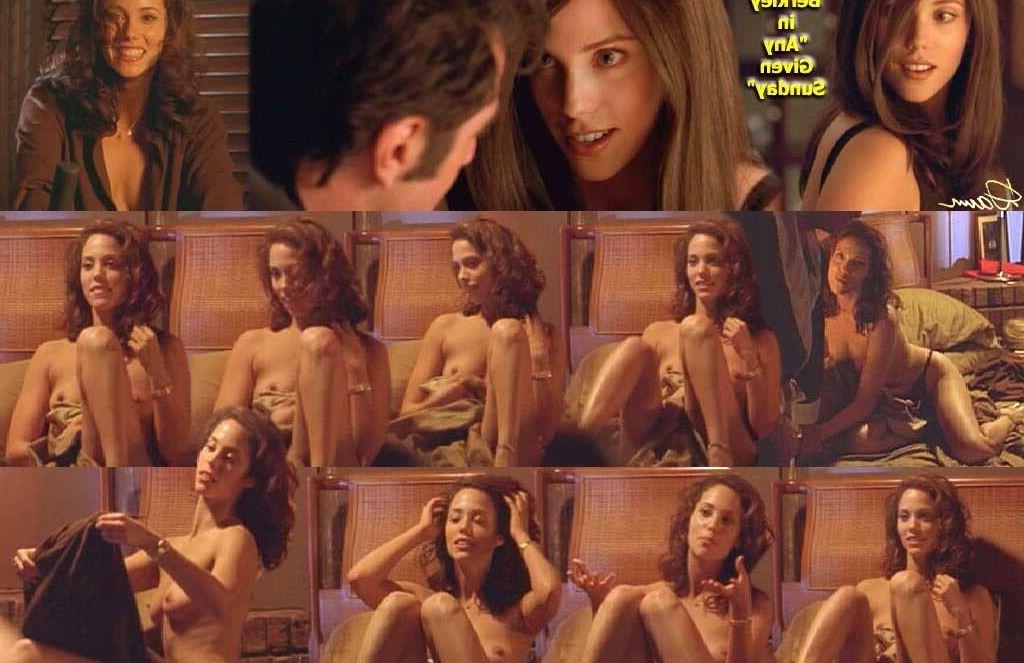 25P Elizabeth Berkley nude
