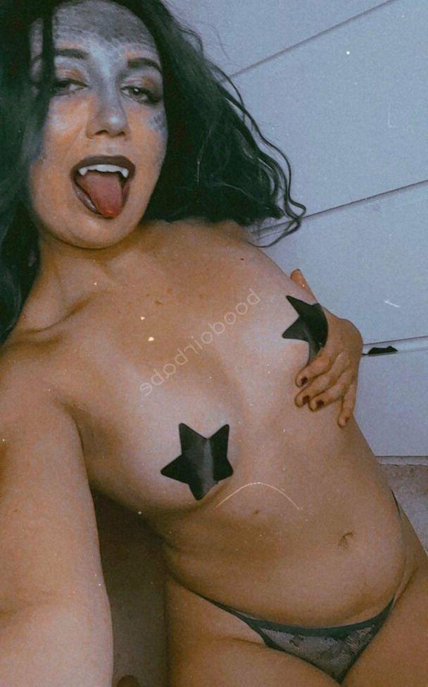 15P Boodoirbabe nude