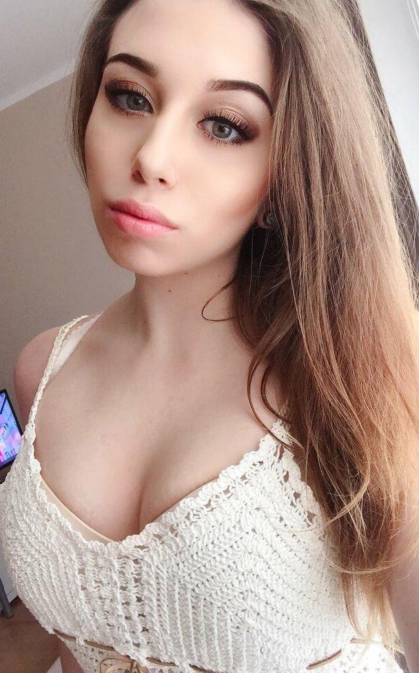 25P Ultrafioletova nude