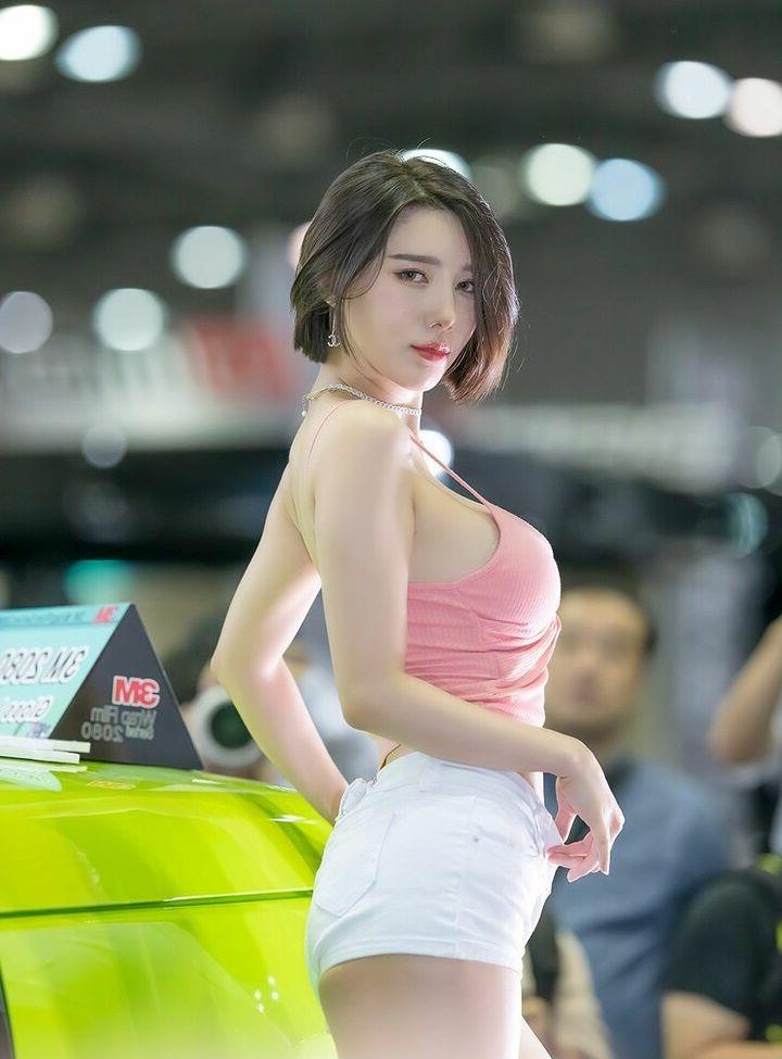 21P Song Joo A nude