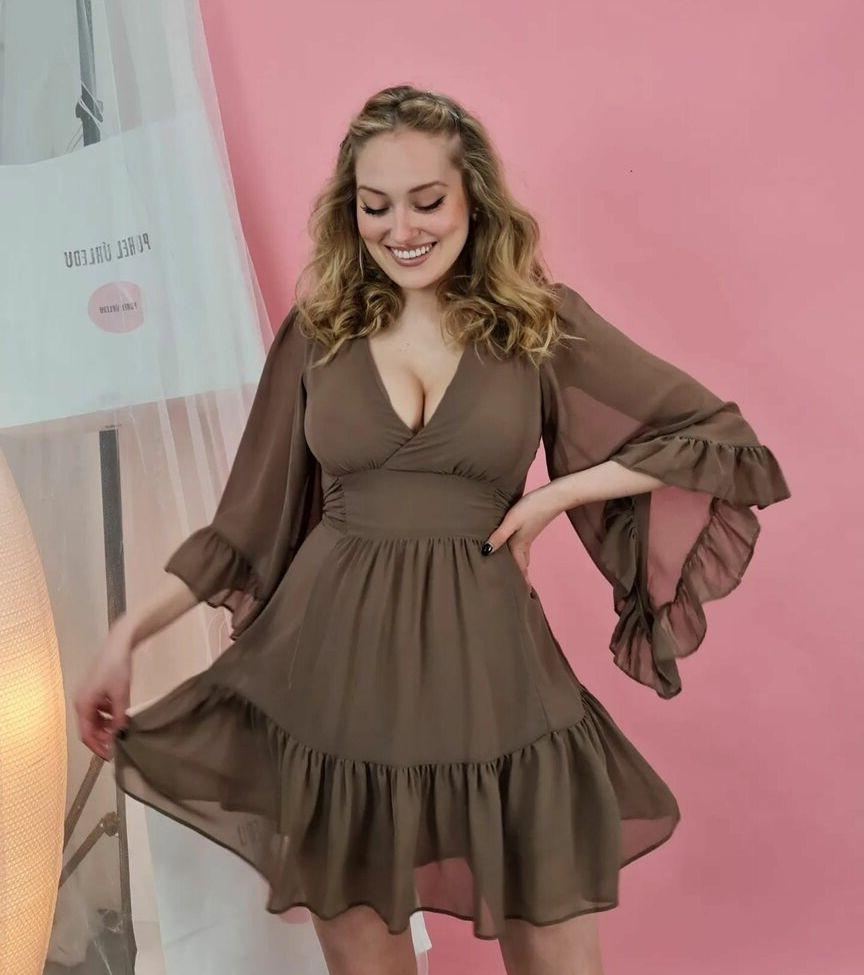 25P Evasindlerova nude