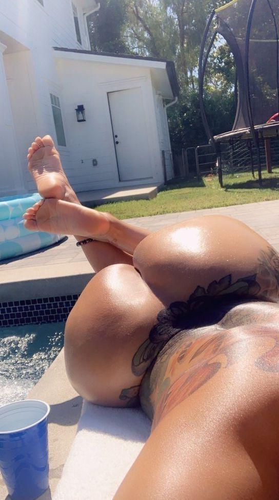 21P BlacChyna nude