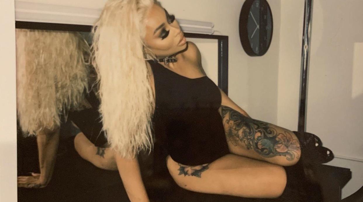 21P BlacChyna nude