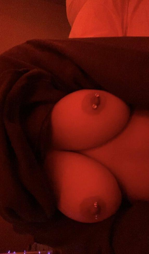 15P Amirababe719 nude