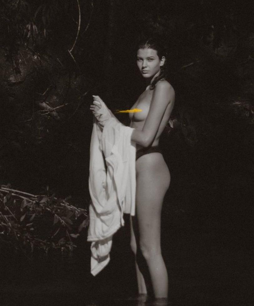 21P Julia Louise Azevedo nude