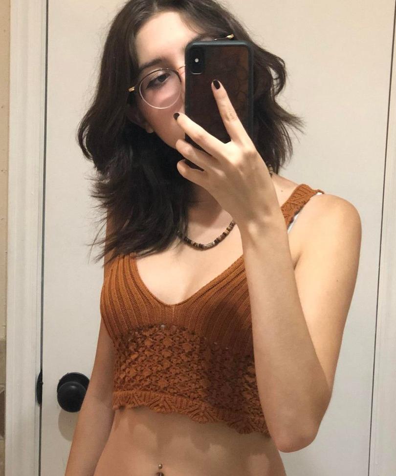 21P Faevrise nude