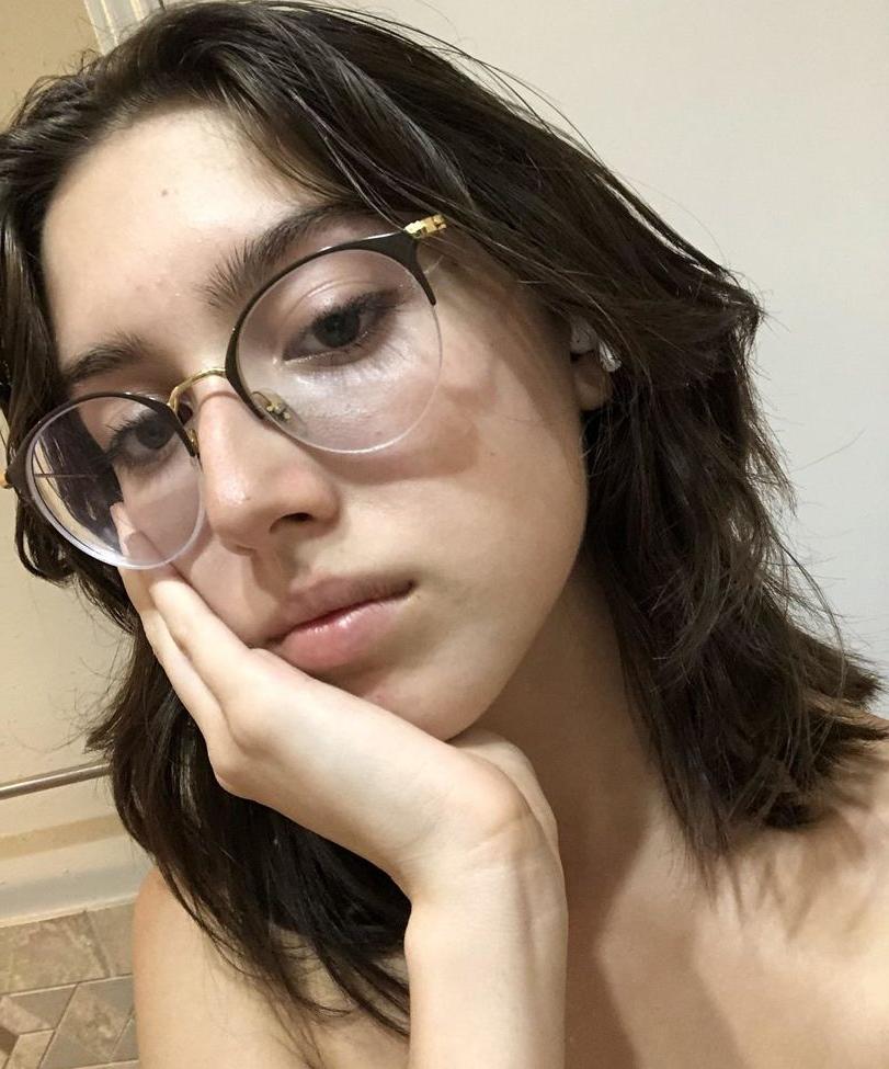 21P Faevrise nude