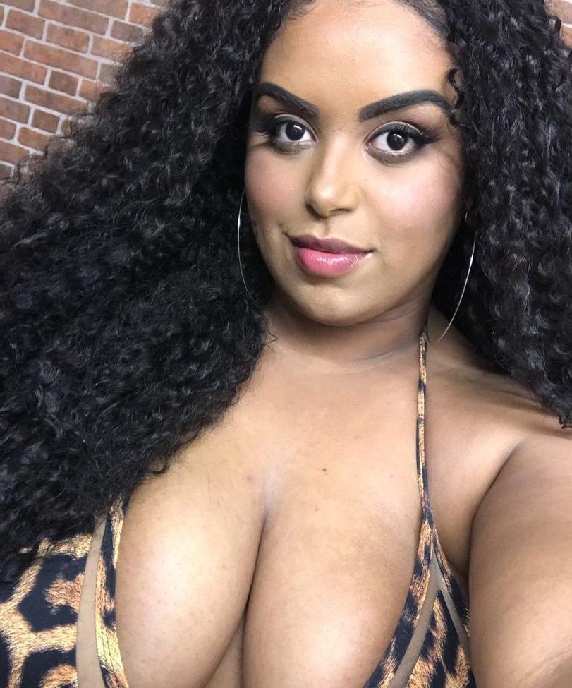 25P Folgosa nude