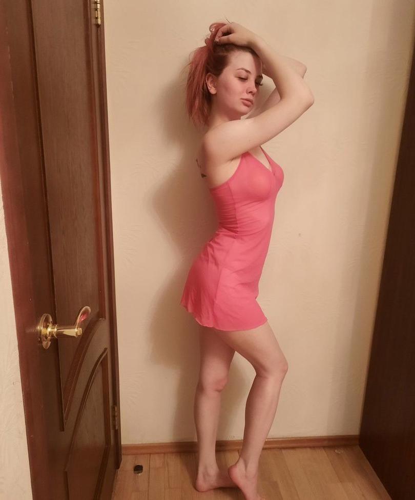 25P Alexandra Bessonova nude