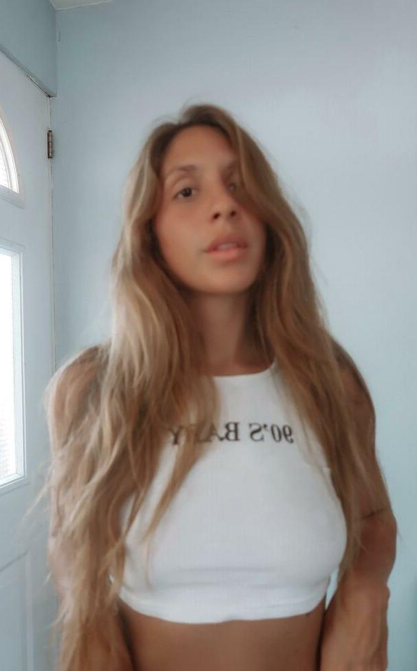 25P Courtney nude