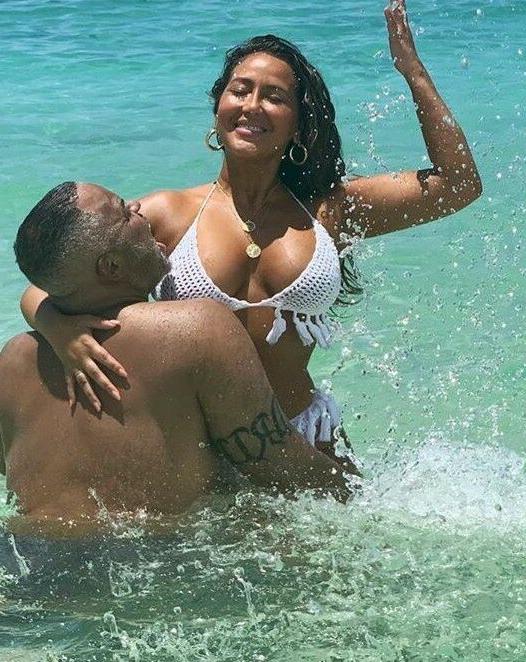 25P Adrienne Bailon nude