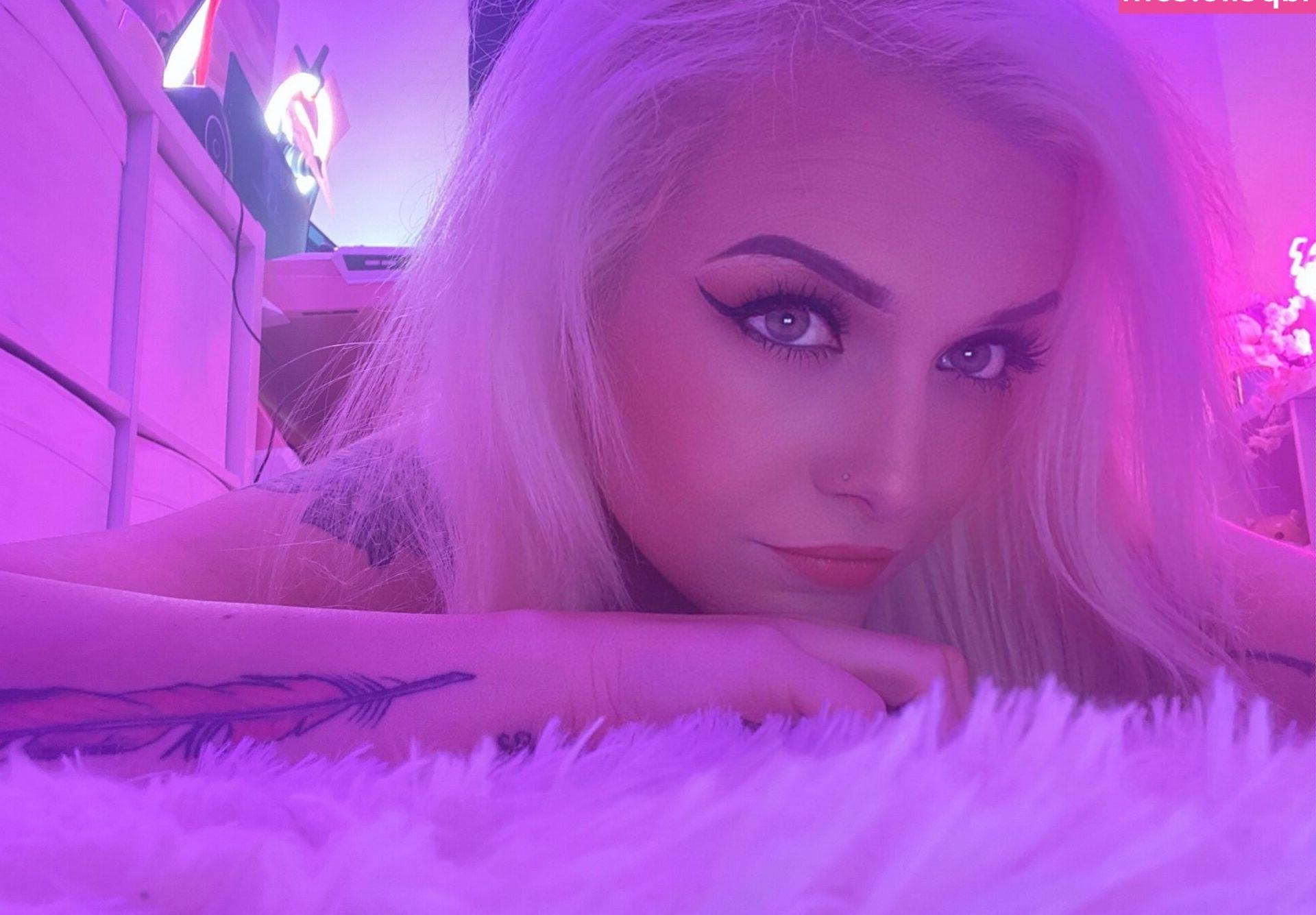 13P ASMR Shanny nude