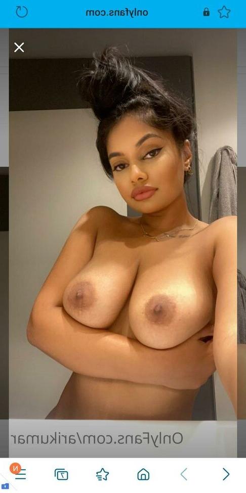 25P Ari Kumar nude