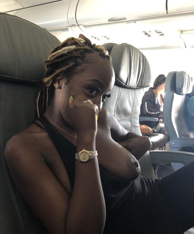 25P Niyah Renee nude