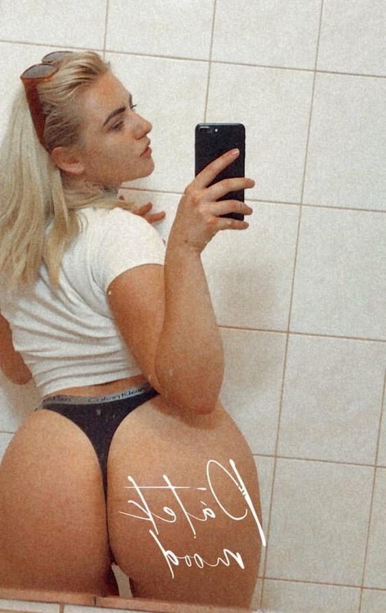 20P Lindolinaaa nude