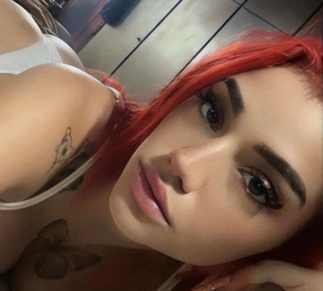 25P Azzy MC nude