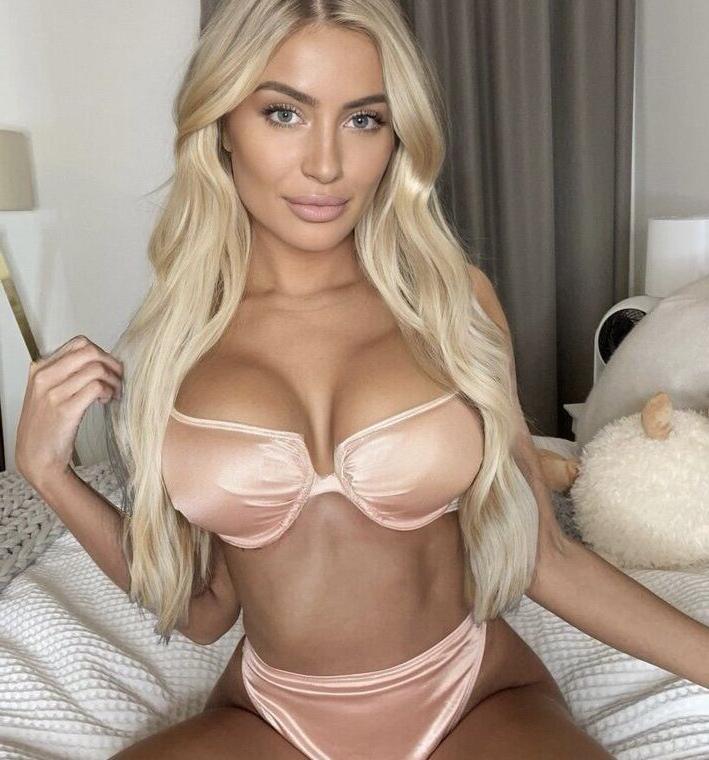 16P MissElleUK nude
