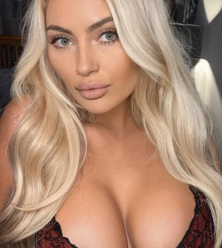 16P MissElleUK nude