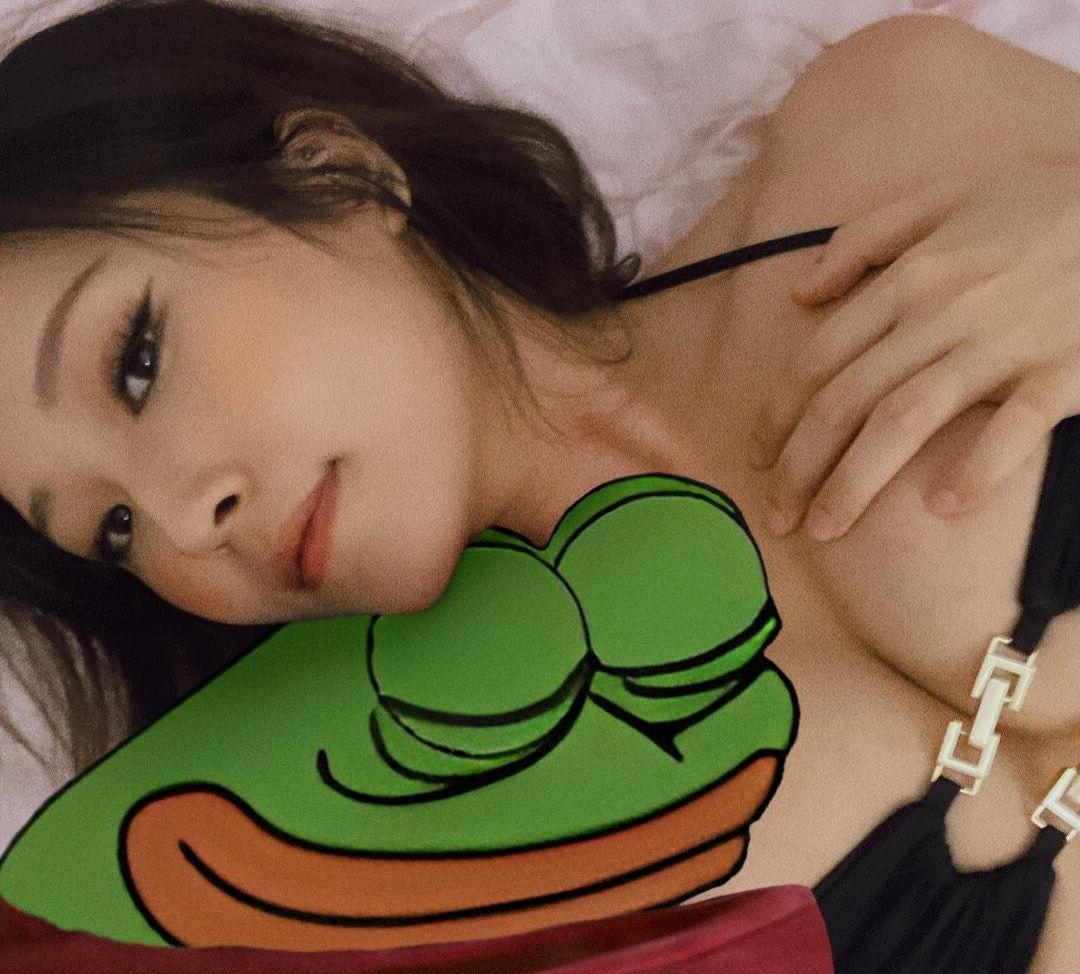 25P Tinakitten nude