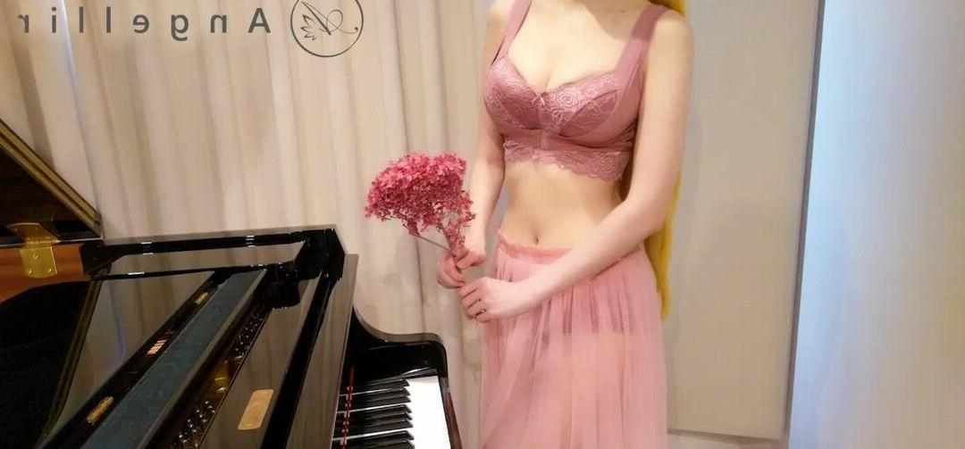 5P Pan Piano Payshare nude